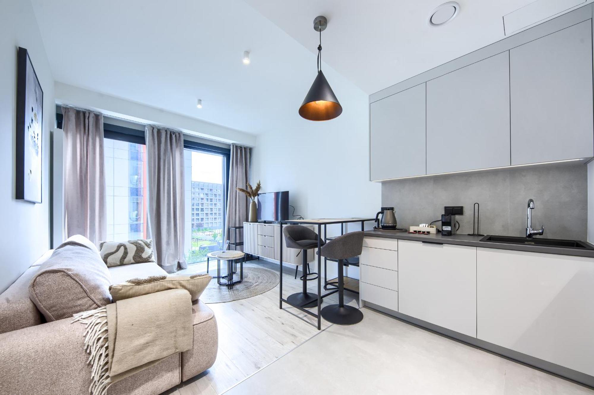 Towarowa Towers Apartment Warsaw